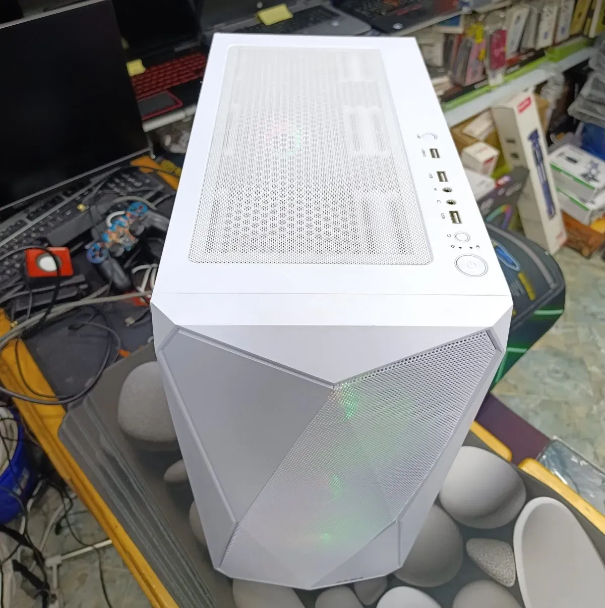 كمبيوتر جيمينج i5 جيل ثامن GTX 1060 6GB - مجدد