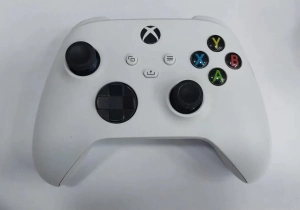يد تحكم مستعملة اصلية XBOX ONE S