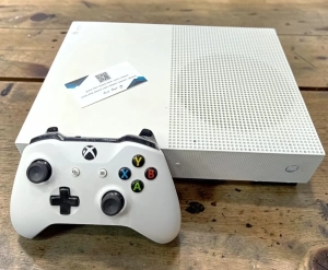 اكسبوكس ون اس xbox one s console