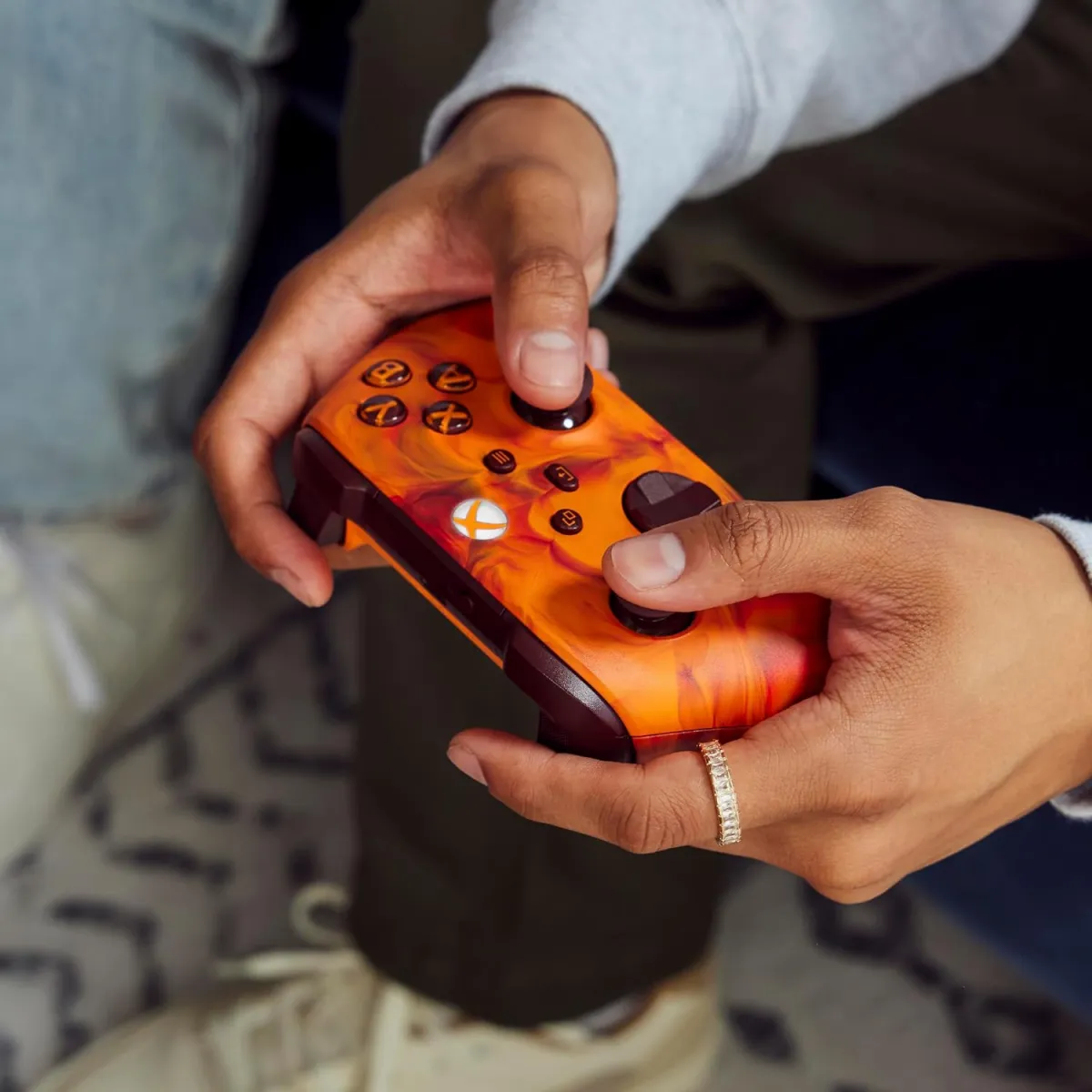 يد تحكم Xbox Wireless Controller Fire Vapor Special Edition